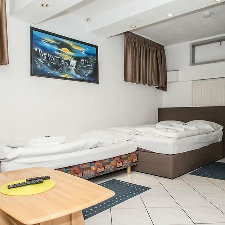 City Pension Storch II Kolonia Zewnętrze zdjęcie